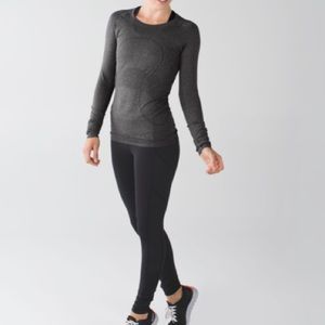 Lululemon Swiftly LS top